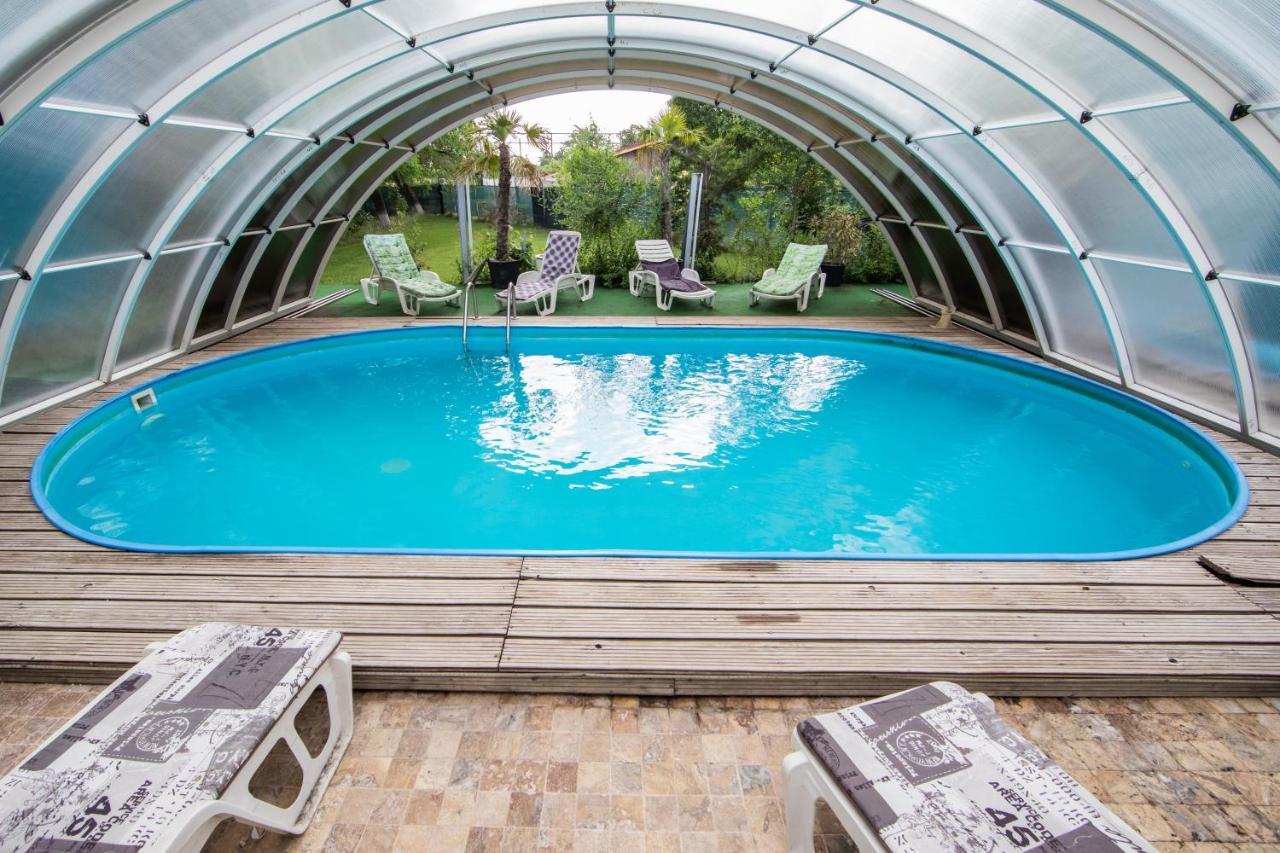 Casa Arcadia 1 Piscina,Jacuzzi, Sauna Buzau Bagian luar foto